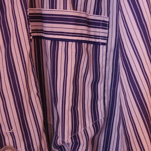 Medium Bill Blass Long Sleeve Blue and White Strip Shirt - Picture 6 of 6
